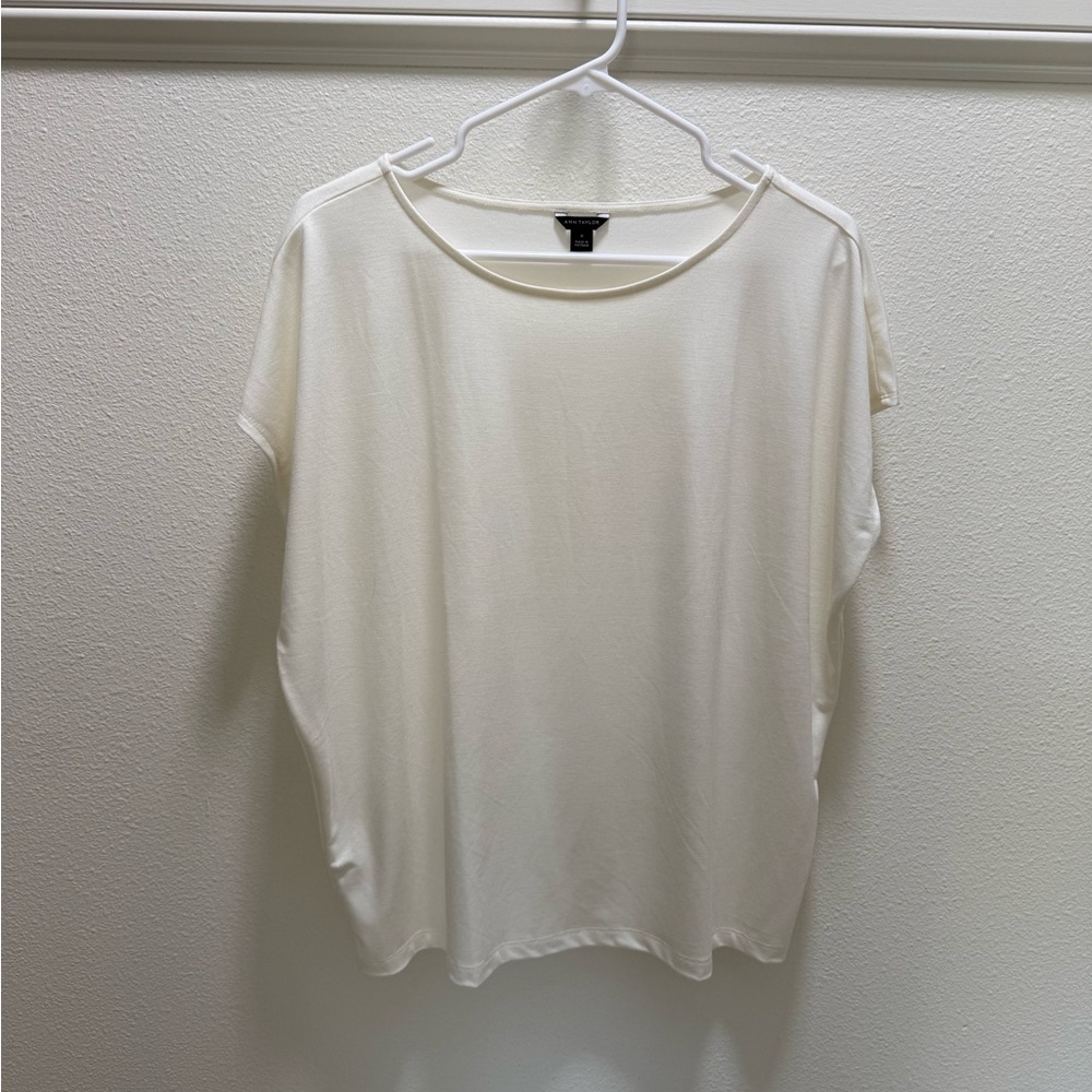 NWOT Ann Taylor Cream Blouse